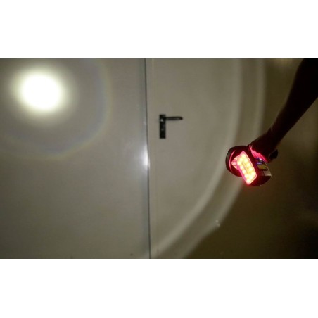 Akumulatorowy reflektor ręczny LED, Kerbl